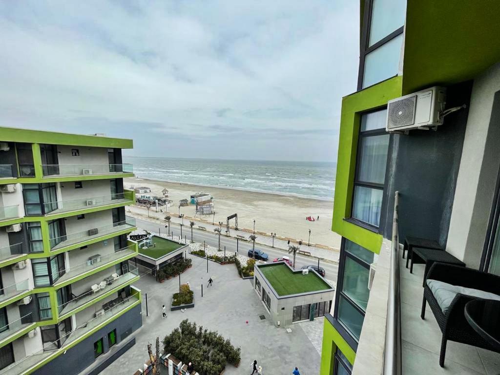 Dragomir Apartments Alezzi 1 Năvodari Exteriör bild